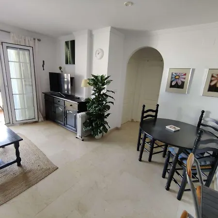 Isabel Apartmento شقة