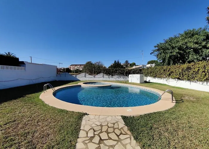 Isabel Apartmento شقة
